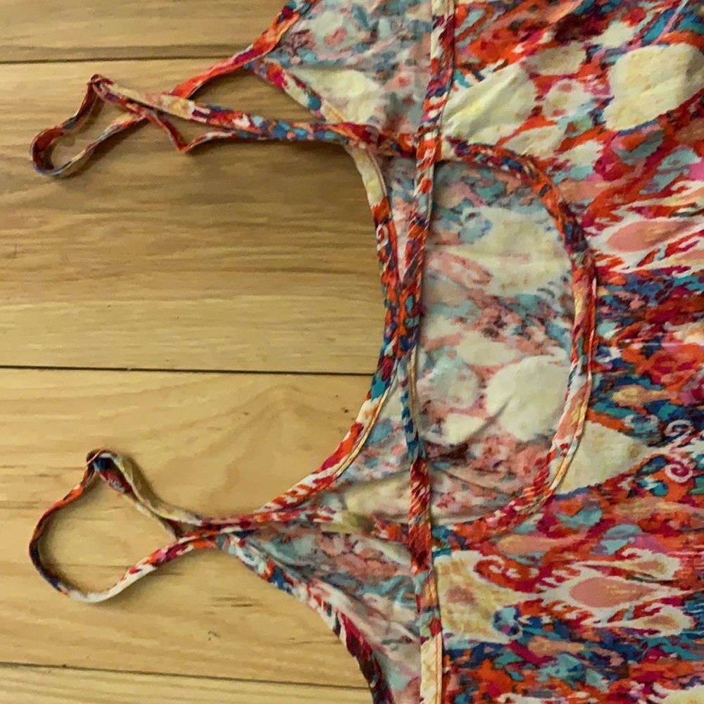 Spaghetti Strap Tank Top - Picture 5 of 6